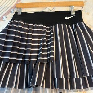 Nike Womens Tennis Skirt Small
